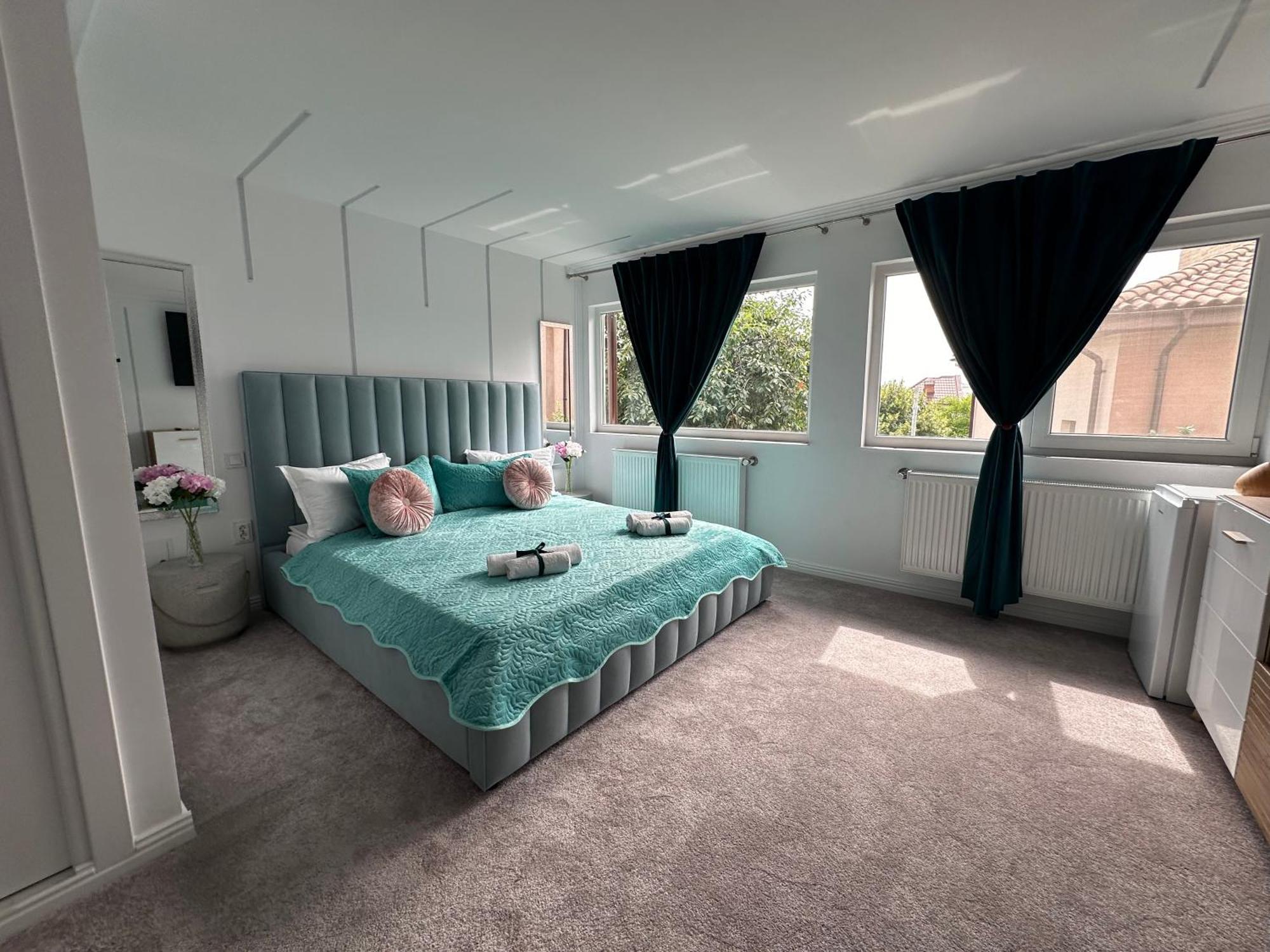 Elegant Escape Central Studio كرايوفا المظهر الخارجي الصورة