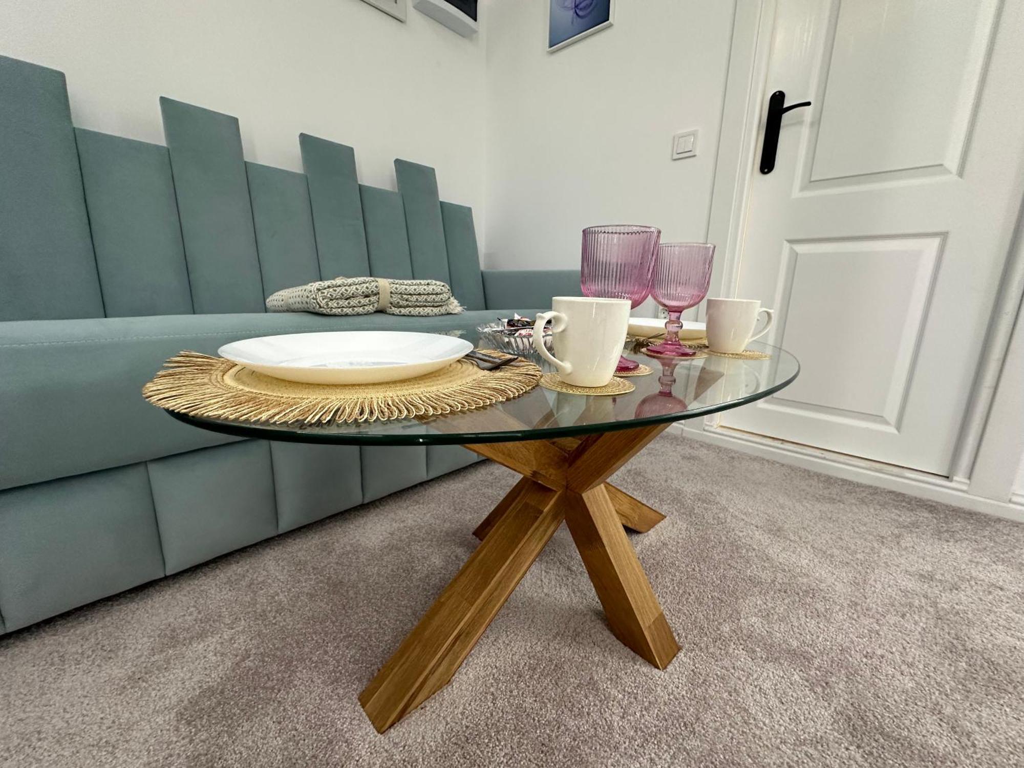 Elegant Escape Central Studio كرايوفا المظهر الخارجي الصورة